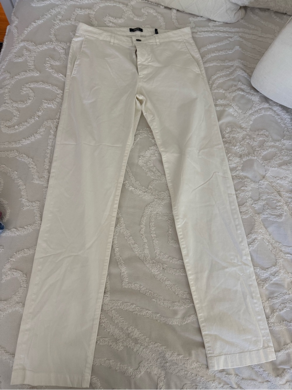 Theory Men’s  Off-White Straight Leg Jeans